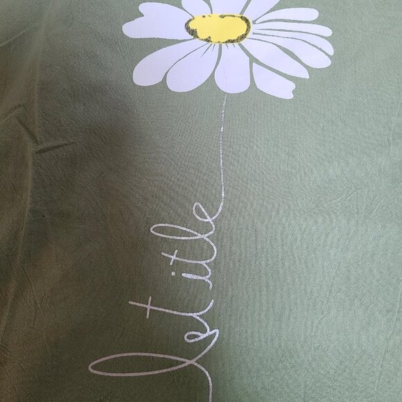 Green and White XL Cotton Swing Top with Daisy LET IT BE NWOT - Picture 1 of 13